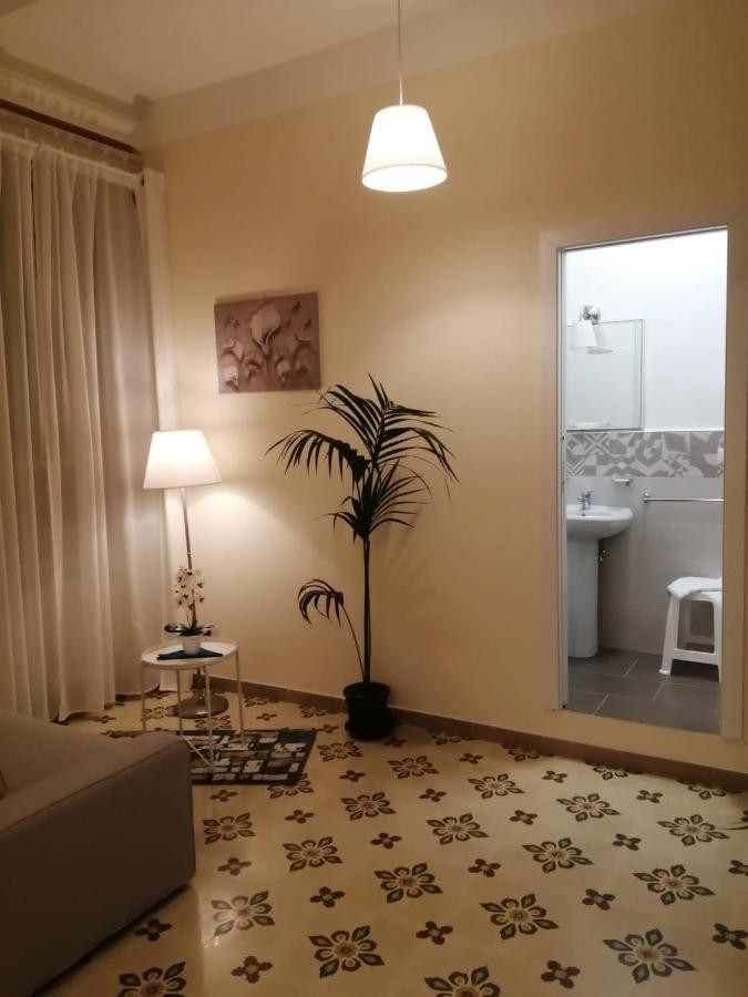 B&B Suleima メッシーナ エクステリア 写真